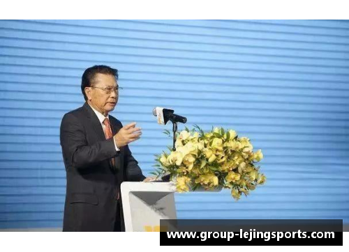 乐竞体育飒爽挥杆!美的创始人何享健亮相大良高尔夫球协会夏季会员活动 - 副本